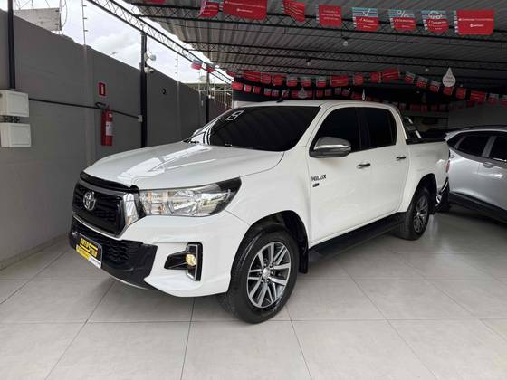 TOYOTA HILUX 2.7 SRV 4X2 CD 16V FLEX 4P AUTOMÁTICO